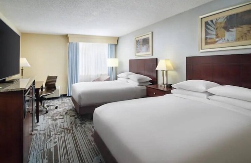 Rocky Mount Hotel | Serene Getaway: 2 Family-friendly Units Near Rocky Mount City Lake!