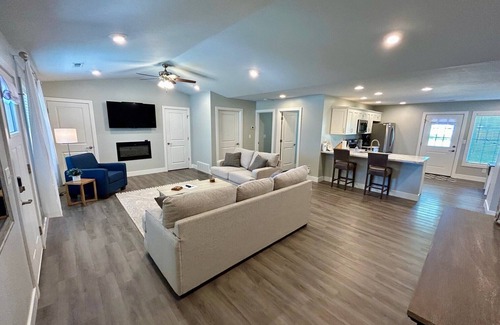 Quincy House | Serene & Modern Oasis - Newly Built, Attached Garage, Centrally Located