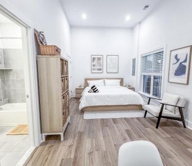 Annandale House | Serene Scandanavian Loft Suite