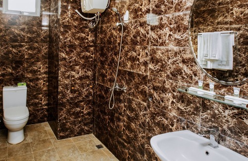 Yangon Hotel | SERENE Stays Hotel