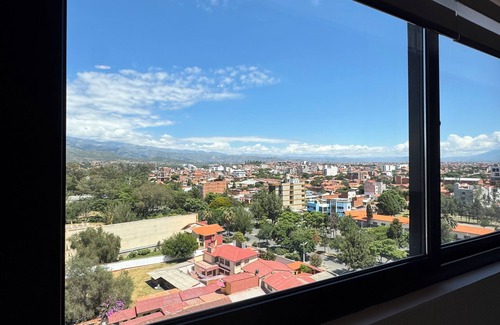 Tarija Apartment | Serene studio with Pool and Wifi in charming Tarija