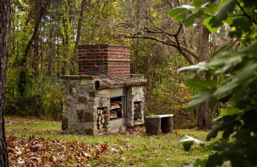 Marshall House | Serenity Cabin In The Woods
