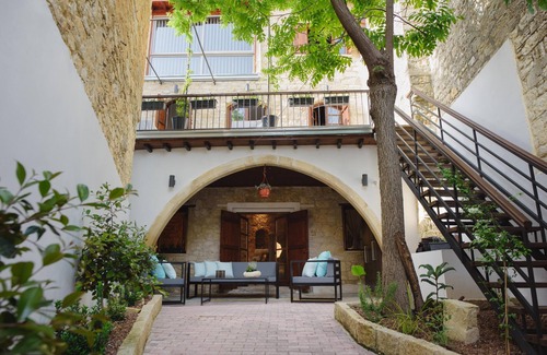 Vouni Villa | Serenity Garden View Suite
