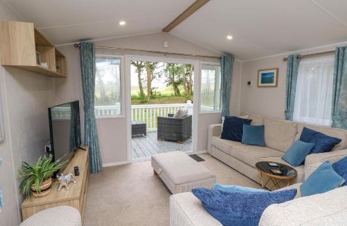Cowes House | Serenity