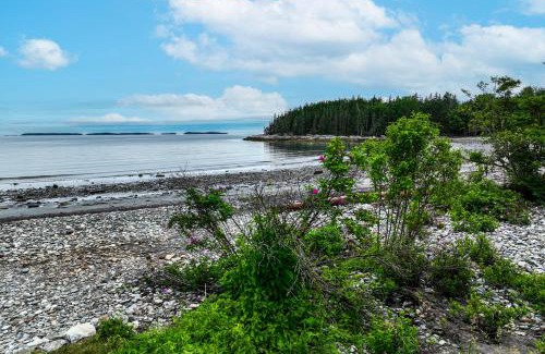 Owls Head House | Serenity Now & Ever