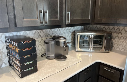 Decker Prairie Apartment | Serenity Pines, one bedroom, one bathroom apartment with full kitchen and garage