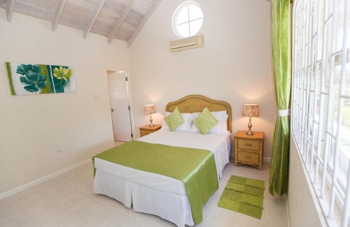 Enterprise Villa | Seriento Oistins Christ Church