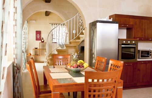 Xaghra House | Serkuzan - 3-Bedroomed House with Private Pool