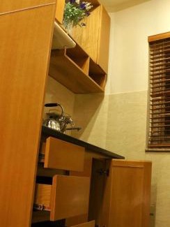 Hoan Kiem House | Serviced Apartment next to the Hanoi Opera House Căn hộ đầy đủ tiện nghi có thang máy ngay gần Nhà Hát Lớn