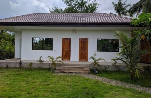 Basdiot Apartment | Serviced dorm type room (6 beds) with a private CR on the resort's territory.