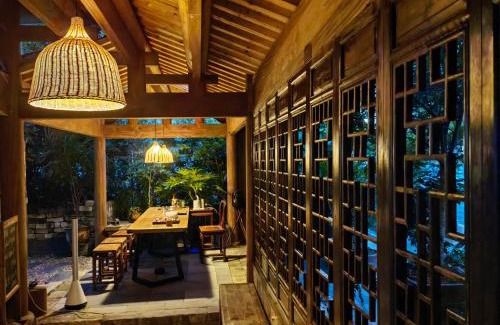 Huangshan House | Seven Love Letters Zen Tea and Flower Bed and Breakfast