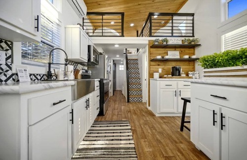 Clayton Cabin | Shadowrock - Luxury Tiny Home with Amazing Views
