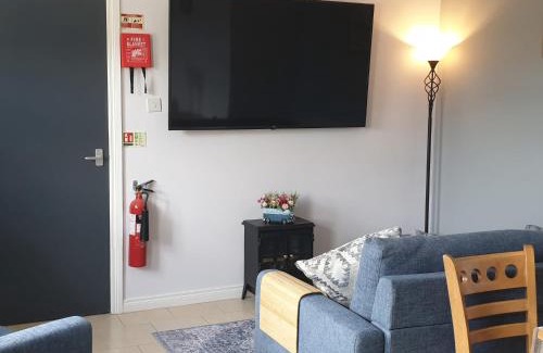 Markethill Apartment | Shalom Apartment 98B