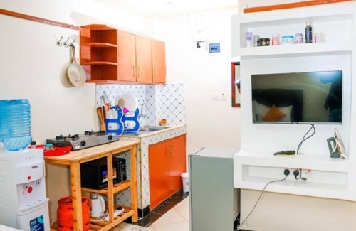 Naivasha Apartment | Shalom Apartments Naivasha - Studio Apartment with king bed 3