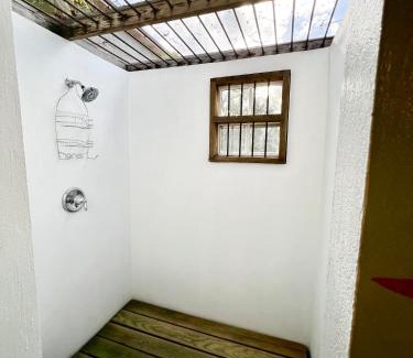 Hastings House | Shalom