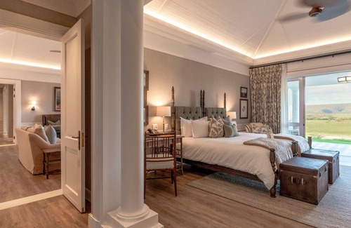 Paterson Cabin | Shamwari Long Lee Manor