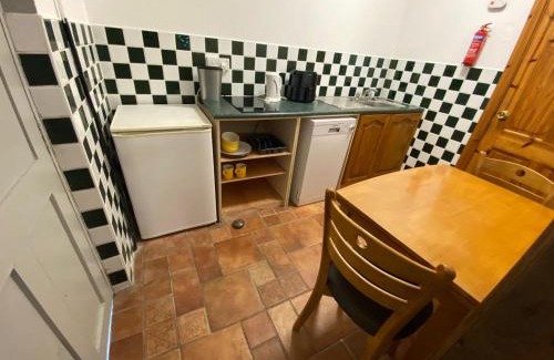 Athlone House | Shancurragh Lane Cottage