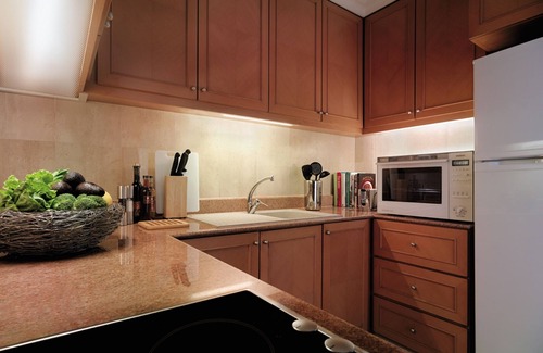 Orchard Apartment | Shangri-La Apartments, Singapore