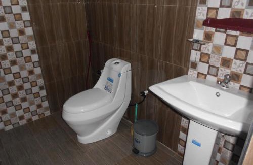 Ettukala House | Shanith Guesthouse Negombo , beach road