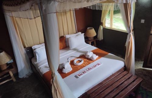Kabale District House | Sharp Island Gorilla Lodge, Lake Bunyonyi