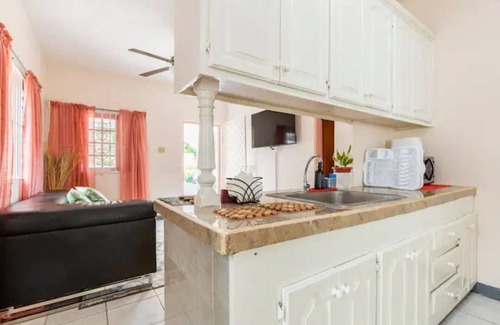 Ocho Rios Apartment | Shaw Park Gem