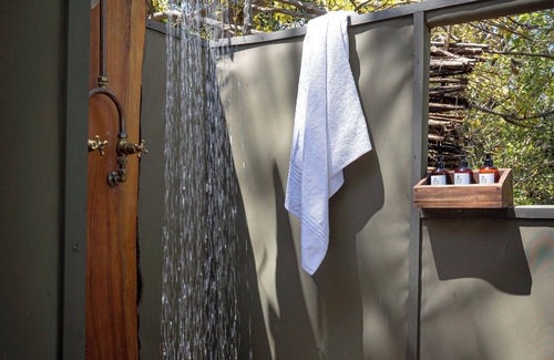 South Luangwa National Park Cabin | Shawa Luangwa Camp