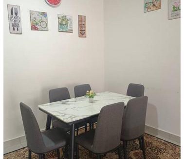 Kampung Kedai Lalat House | Shazz Homestay by Paradigma