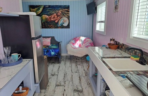 Salt Pond Other | SHE SHACK for Solo Female on Fabulous Long Island