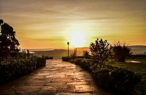 Nakuru House | Sheerdrop ; An idyllic Countryside home in Nakuru Kenya with stunning Views