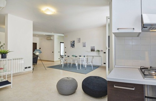 Quarto dei Mille Apartment | Shelley Apartments by Wonderful Italy - Sky