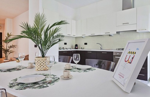 Quarto dei Mille Apartment | Shelley Apartments by Wonderful Italy - Sand