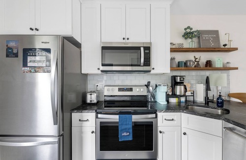 Old Village House | Shem Creek Bungalow: Coastal Comfort Redefined