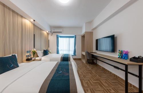 Longhua District Apartment | Shenzhen City Light Luxury Hotel