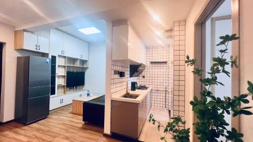 Futian Apartment | Shenzhen Duowei Luxury Apartment Chegongmiao Branch