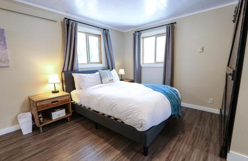 West Yellowstone House | Shepherd Family Retreats- Fox