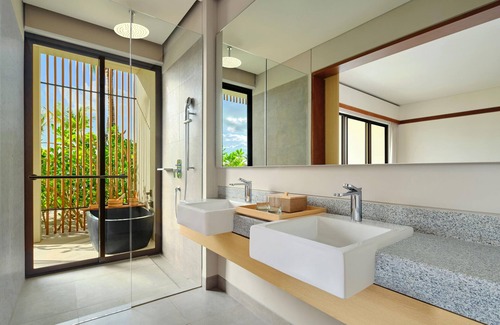 Tanjung Pandan Hotel | Sheraton Belitung Resort