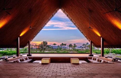 Tanjung Pandan Hotel | Sheraton Belitung Resort