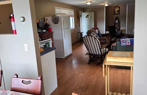 Sheridan Lake Cottage | Sheridan Lake Waterfront Cottage 3 Bedroom With Newer Dock On Gorgeous Bay