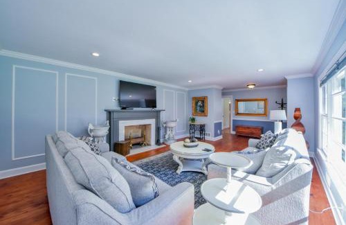 Taylorville House | Sherwood House