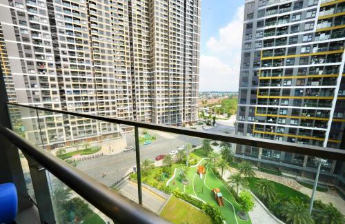 District 9 Apartment | Shi House- 1BR BS12 Modern Stay &Vinhomes G Park