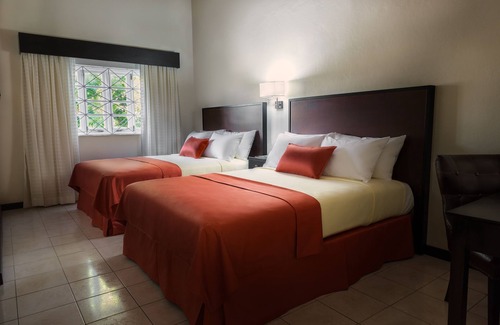 New Kingston Hotel | Shirley Retreat Hotel