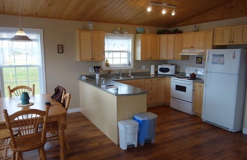 Sea View Cottage | Shirley's Cottage By The Sea