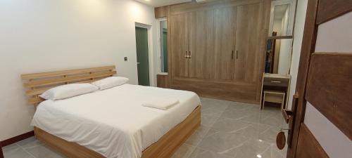 Hithadhoo House | Shitha Inn