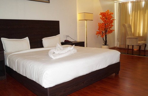 Bilaspur Hotel | Shiva Inn