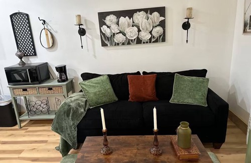 Fluker Cottage | SHL- Sage Brush Cottage