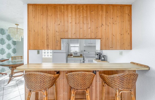 Melbourne Beach Cottage | Shore Break Garage Apartment