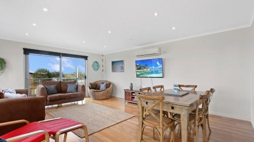 Lake Tyers Beach House | Shore Thing