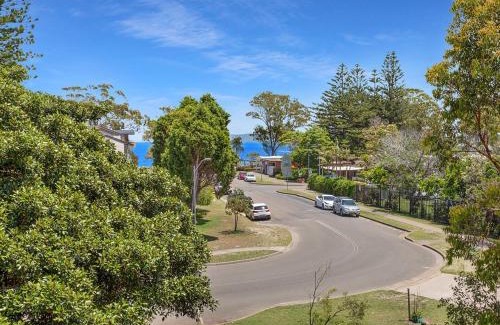 Nelson Bay Apartment | Shoreline Unit 3 Intrepid Close 1