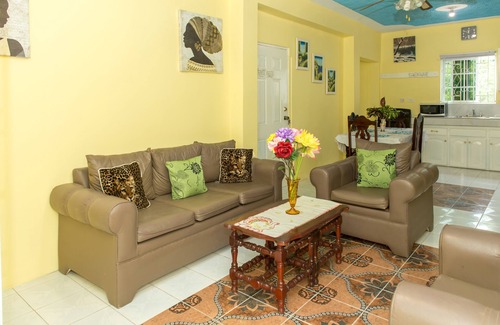 Rhyne Park Village House | Short and longTerm ,Vacational rental home.