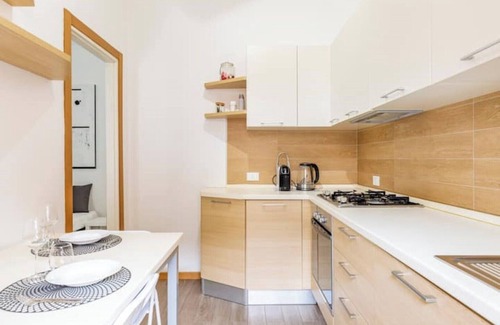 Pavia Apartment | Short Stay Pavia - by LM Apartments Via Indipendenza 80A Pavia